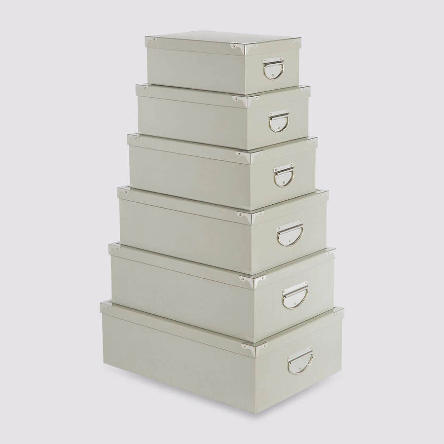 6 Boîtes Coin Métal, Gris Ancien Prix : 39,99€ 3 6 Boîtes Coin Métal, Gris Ancien Prix : 39,99€